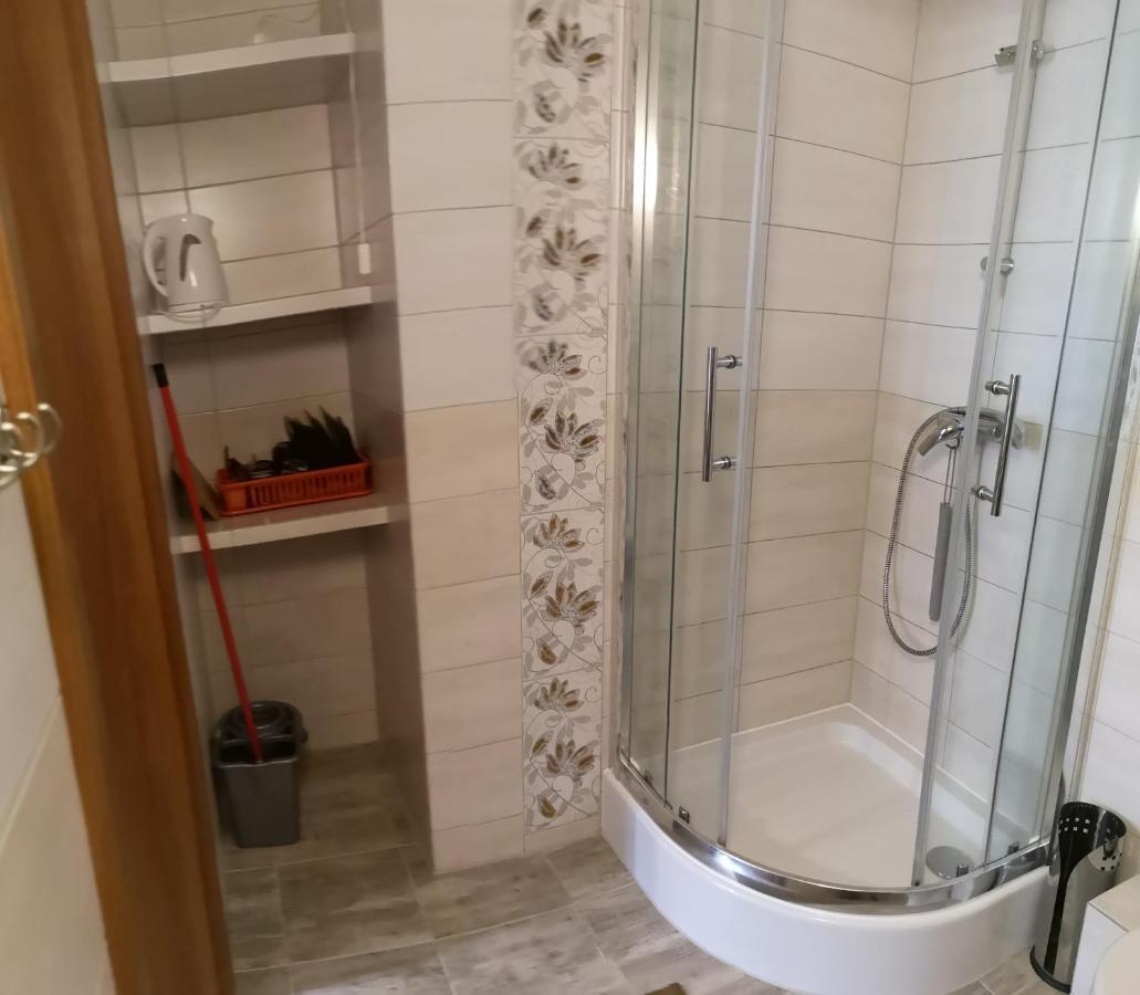 Apartamenty I Stylowe Pokoje Поберово Екстериор снимка