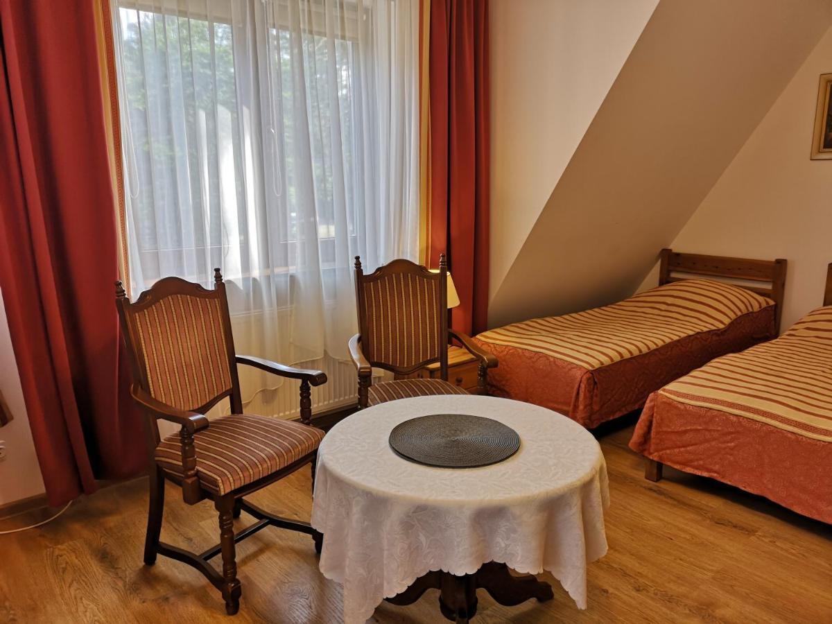 Apartamenty I Stylowe Pokoje Поберово Екстериор снимка